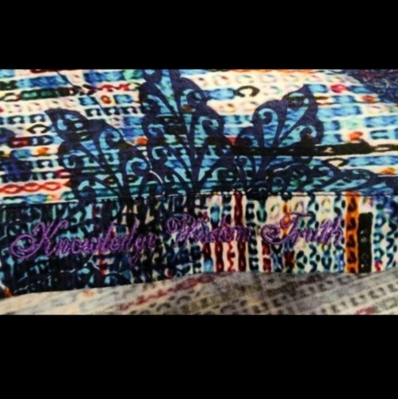 Robert Graham Button-up Shirt - Picture 4 of 4